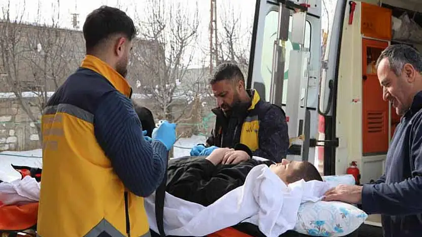 Van Büyükşehir Belediyesi sağlık hizmetleriyle yüzleri güldürüyor