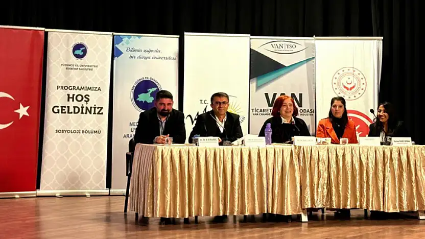 Van'da aile sempozyumu düzenlendi