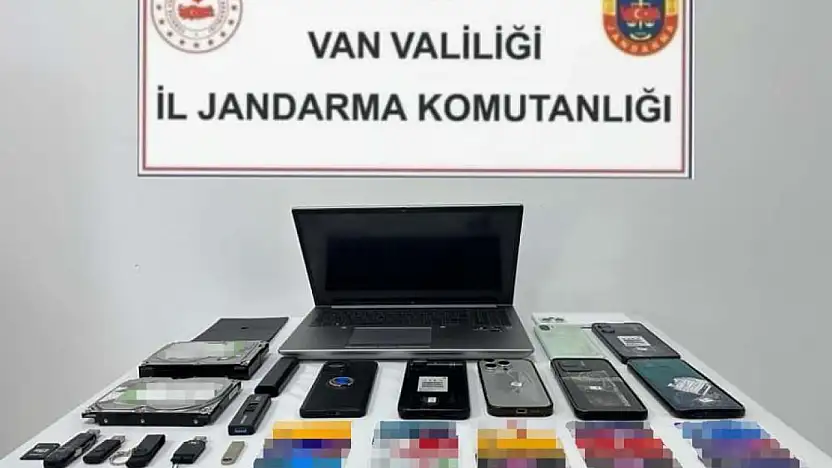 Van'da banka hesaplarında 92 milyon TL işlem hacmi tespit edilen 9 şüpheli yakalandı