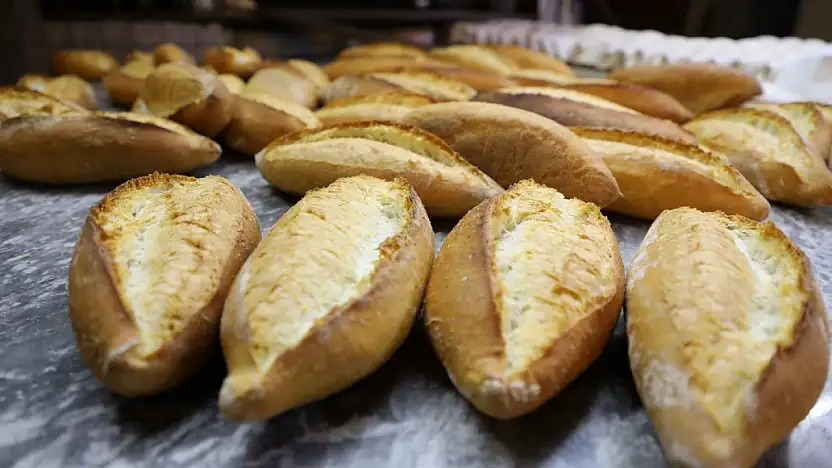 Van'da ekmek fiyatlarına zam geldi
