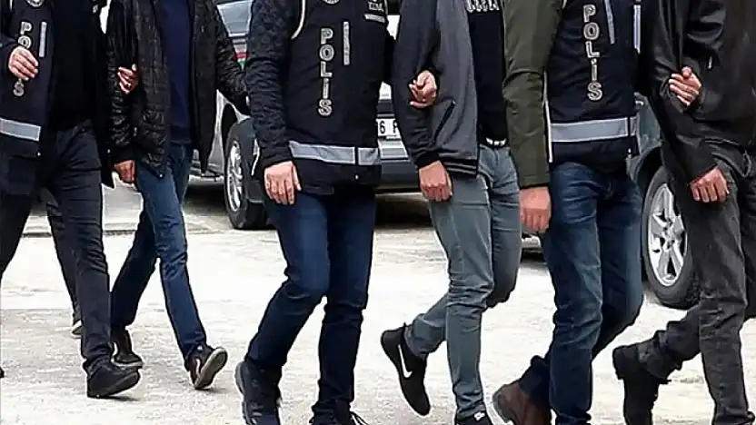 Van'da FETÖ operasyonu