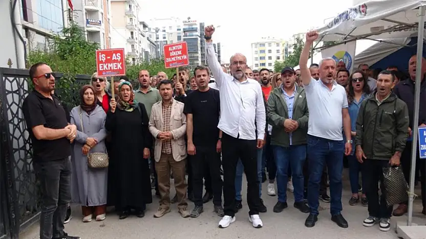 Van'da işten çıkarılan işçiler: Bayram şekeri alamayacak duruma geldik