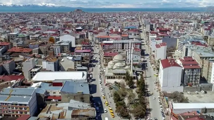 Van'da miting ve yürüyüş alanları yeniden belirlendi