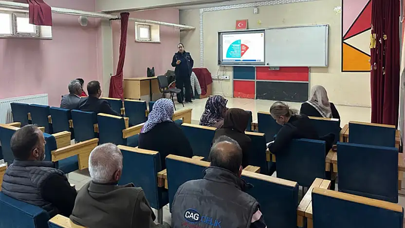 Van'da öğrenci velilerine afet ve yangın farkındalık eğitimi verildi