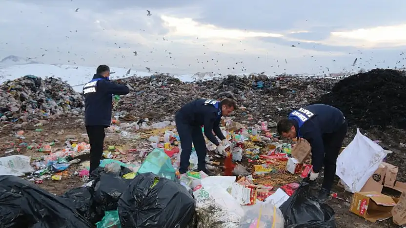 Van'da son kullanma tarihi geçmiş 1 ton gıda imha edildi