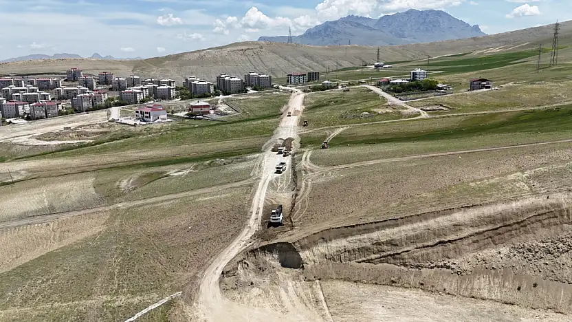 Van'da yeni yollar açılıyor