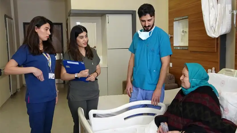 Van'da yüksek riskli hasta başarılı ameliyatla sağlığına kavuştu