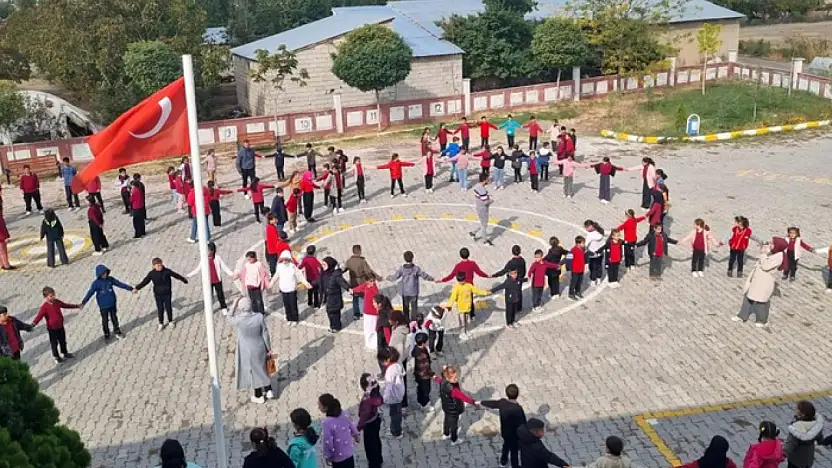 Van'daki okullarda afet tatbikatı gerçekleştirildi