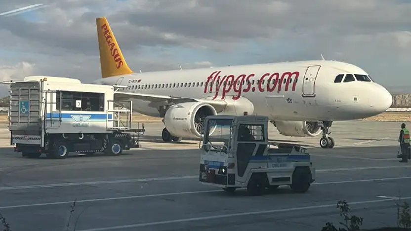 Van Ferit Melen Havalimanında uçuşlar yeniden başladı