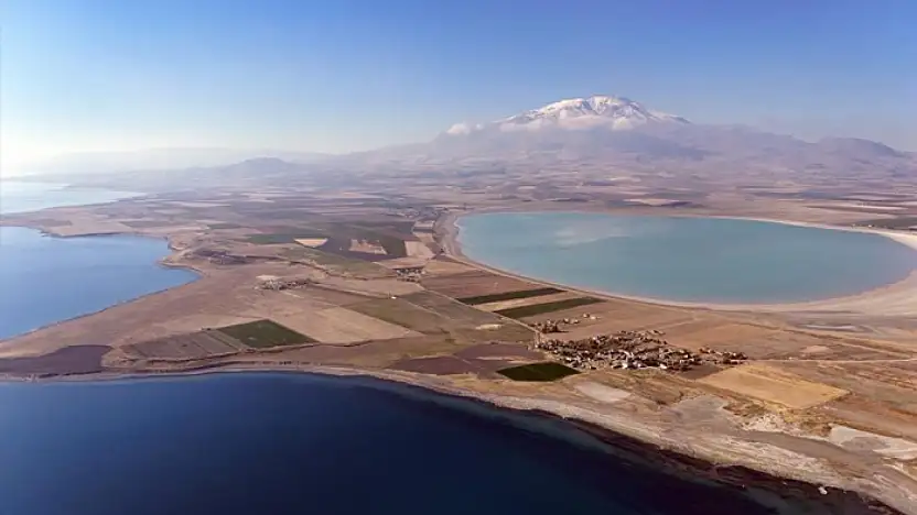 Van Gölü, Arin Gölü ve Süphan Dağı aynı kadrajda görüntülendi