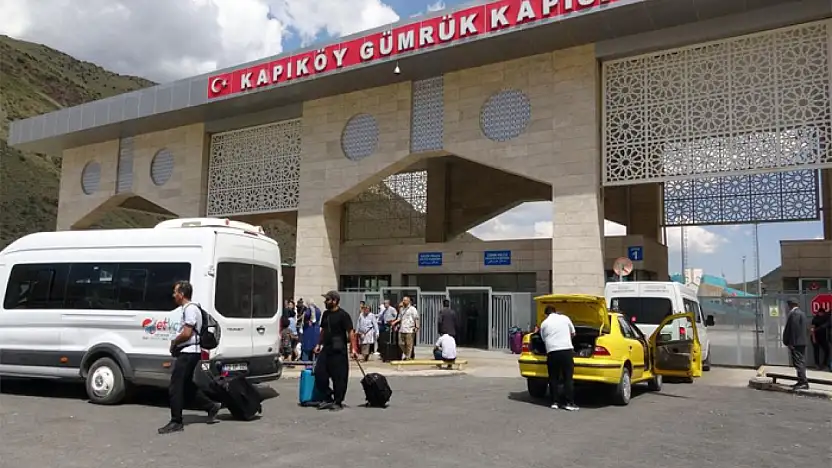 Van Kapıköy'de yoğunluk azaldı