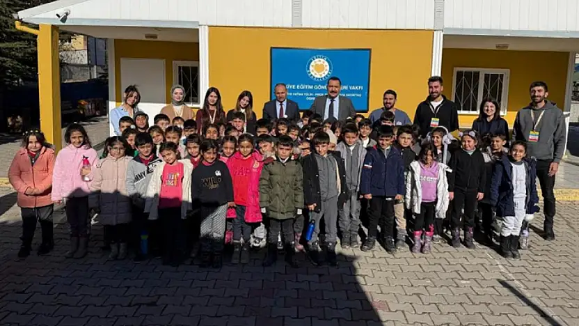 Vanlı çocuklar TEGV'de nitelikli eğitim almaya devam ediyor