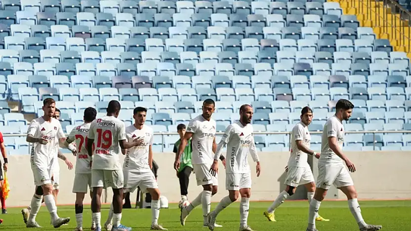 Vanspor, Adana'dan 4-2'lik galibiyetle döndü