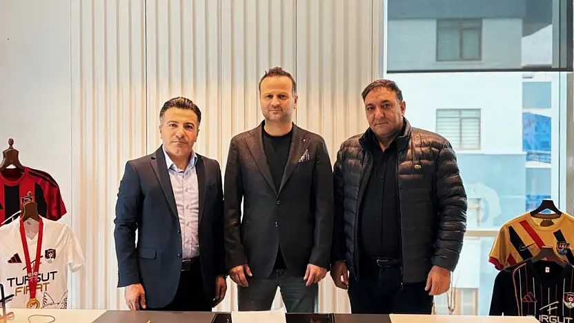 Vanspor FK'nın yeni teknik direktörü Osman Zeki Korkmaz oldu