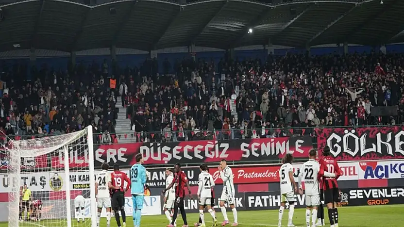 Vanspor'un sürekli ceza alması eleştiriliyor