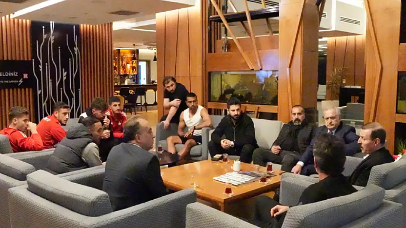 Yenitürk: Vanspor, hepimizin vazgeçilmezidir