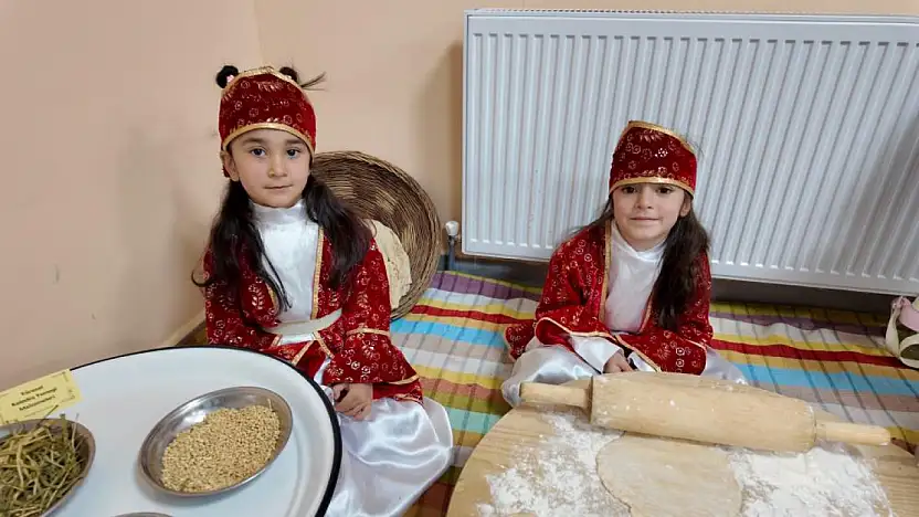 Yerli Malı Haftası'nda Van'ın kültürünü tanıttılar