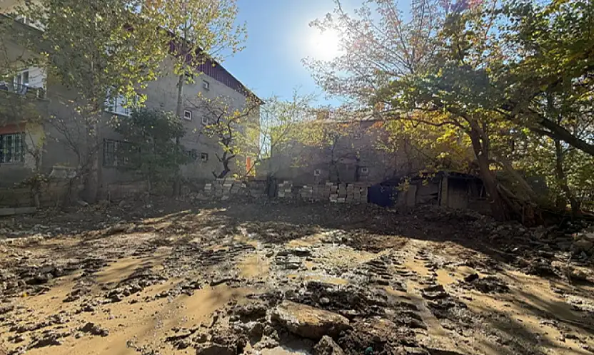 10 farklı noktada yıkım tamamlandı