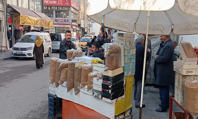 Açık tütün satışı düşüşte: Yeni nesil hazır pakete yöneldi