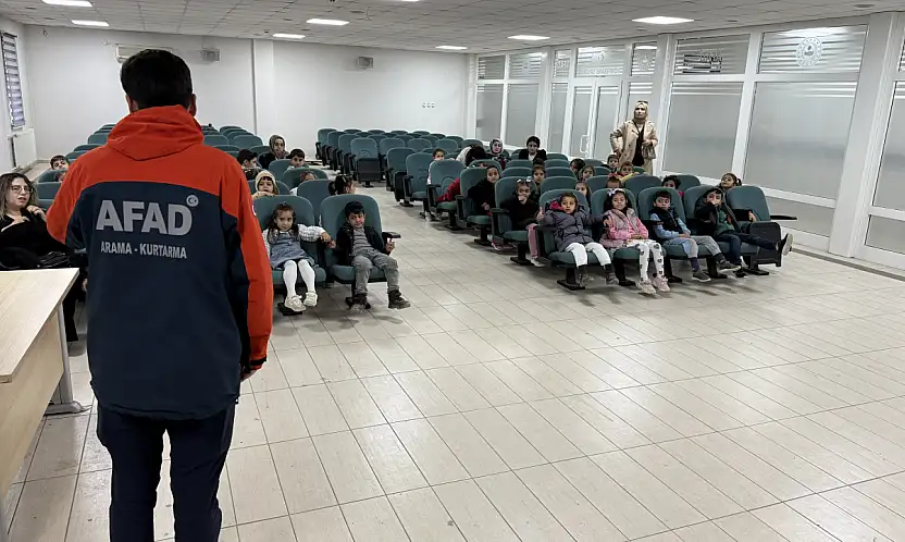 AFAD Van, anaokulu öğrencilerine farkındalık eğitimi verdi
