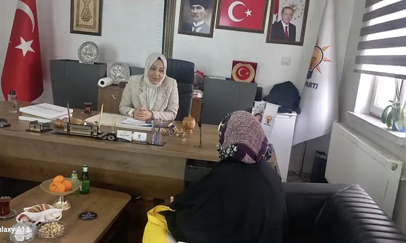 AK Parti Kadın Kolları Başkanı Zerrin Alpaslan talepleri dinledi