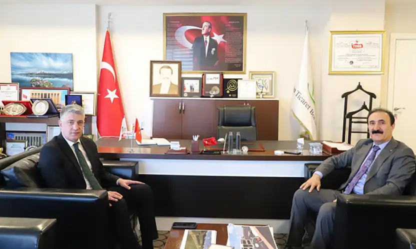 Akhan'dan Van Ticaret Borsası'na ziyaret