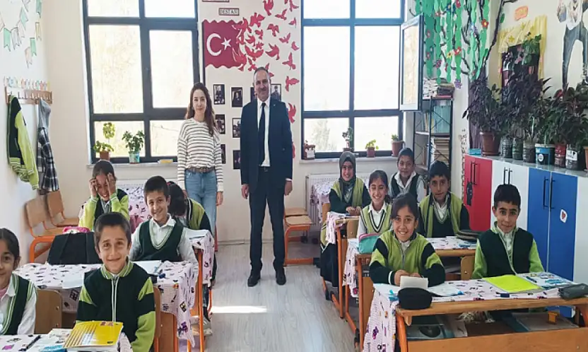 Alhan, Beydağı İlkokulu'nu ziyaret etti