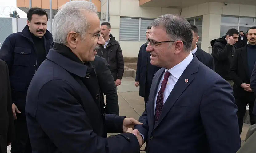 Bakan Uraloğlu Van'da