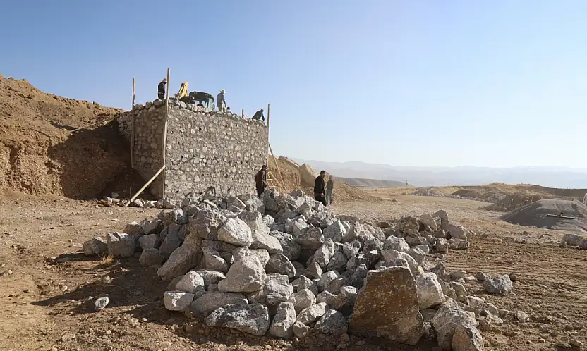 Başkale'de katı atık transfer rampası yapılıyor