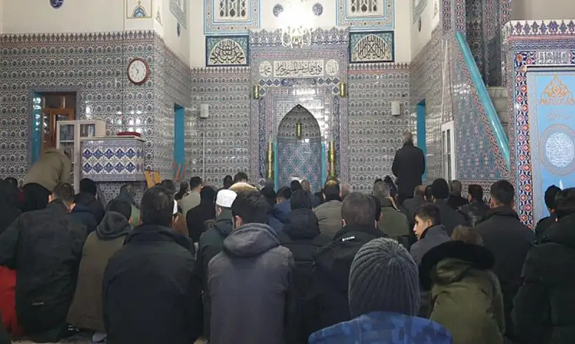 Başkale'de Regaip Kandili dualarla idrak edildi