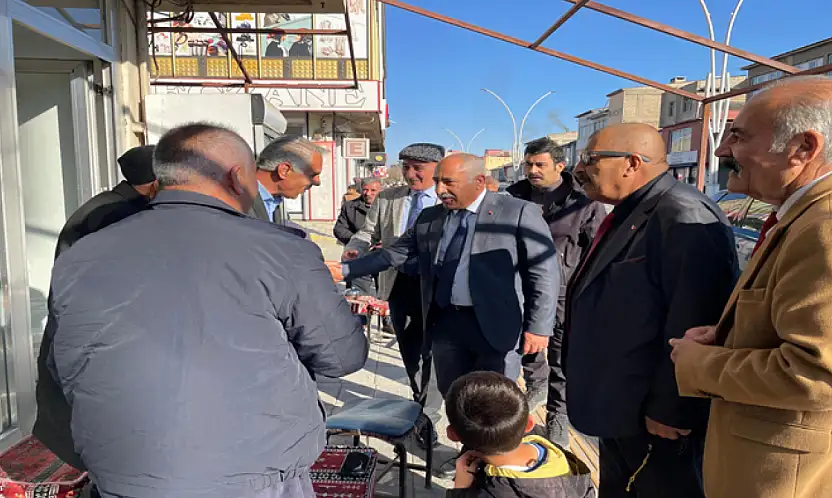 Başkan Güngöralp, Özalp ve Saray esnaflarını ziyaret etti