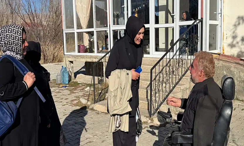 Başkan Ilıkan, engelli vatandaşları ziyaret etti