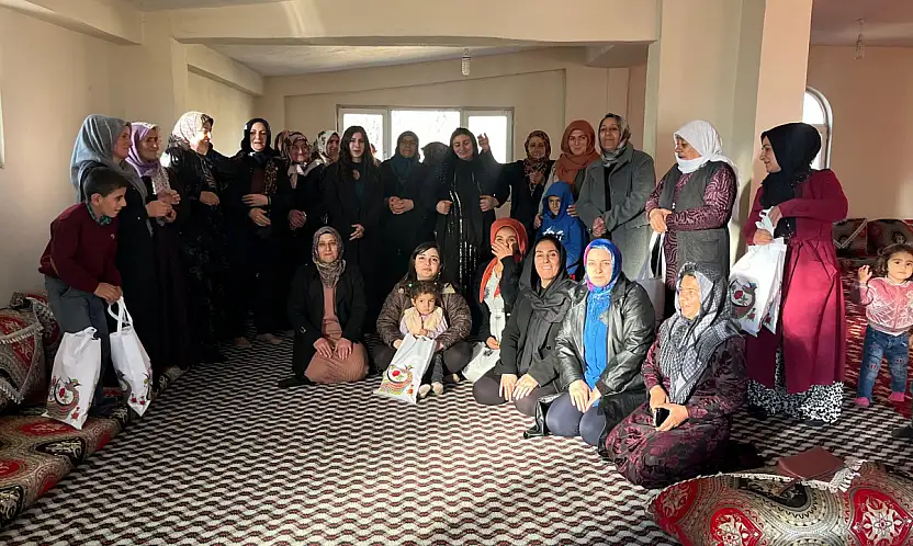 Böğrüpek'te kadına şiddete karşı farkındalık toplantısı