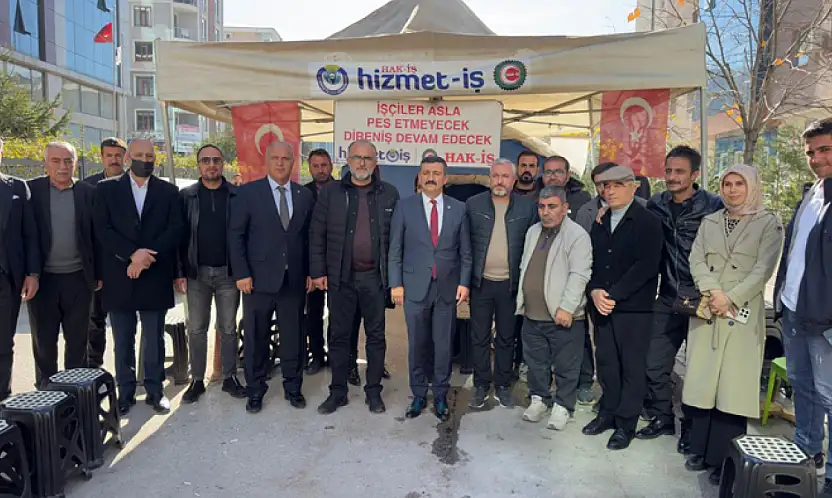 Bursa Milletvekili Türkoğlu'ndan, Van'daki eylem çadırına ziyaret