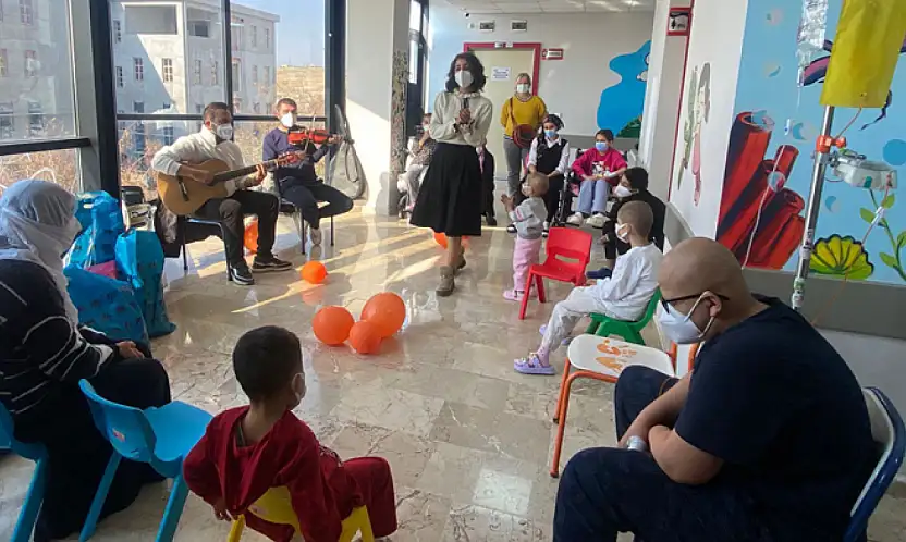 Büyükşehir'den lösemili çocuklara moral etkinliği