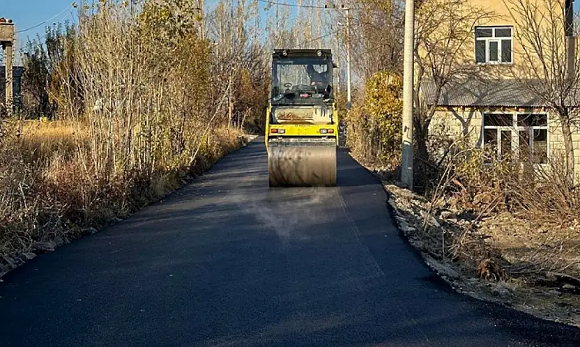 Büyükşehir Dereağzı Mahalle yolunu asfaltladı