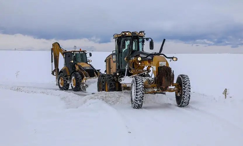 Büyükşehirden kırsalda karla mücadele çalışması