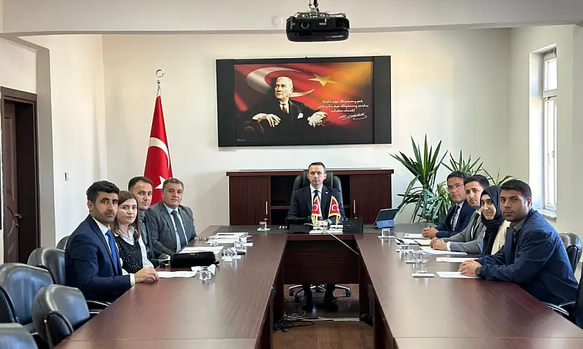 Çaldıran'da eğitim çalışmaları masaya yatırıldı