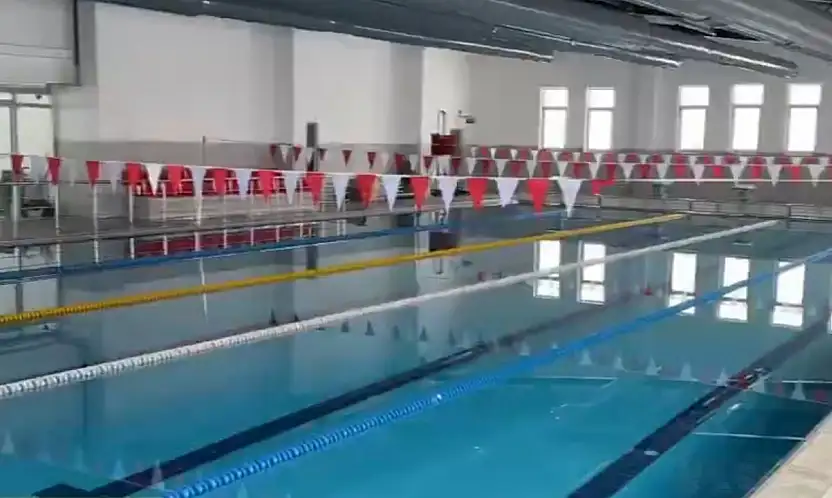 Çaldıran'da yarı olimpik yüzme havuzu açılışa hazırlanıyor