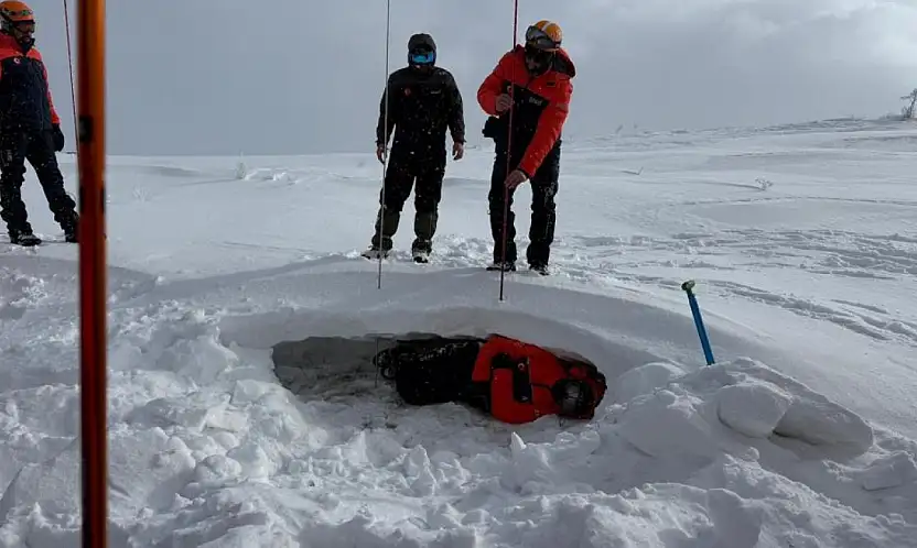 Çığ riskine karşı bölgesel AFAD eğitimi Van'da başladı