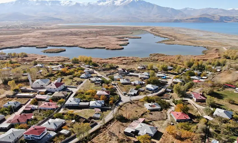 Dilkaya Deltası'nda sonbahar güzelliği
