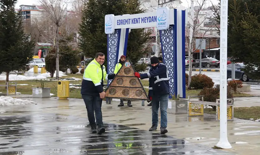 Edremit Belediyesi'nden sokak kedilerine sıcak yuva