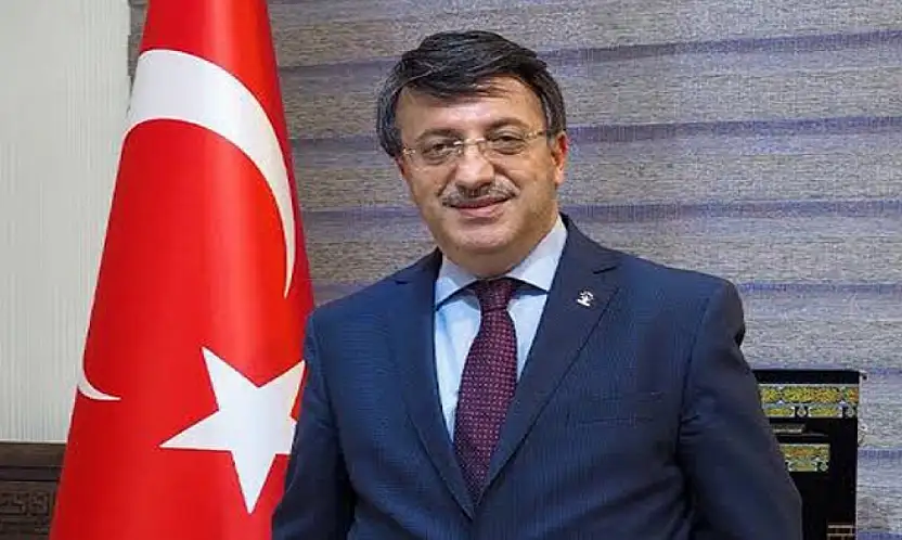 Edremit Spor Lisesi Kompleksi hizmete açıldı