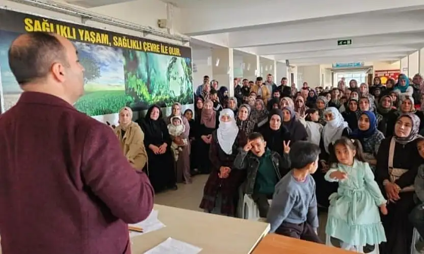 Erciş'te Okul Aile Birliği toplantısı yapıldı