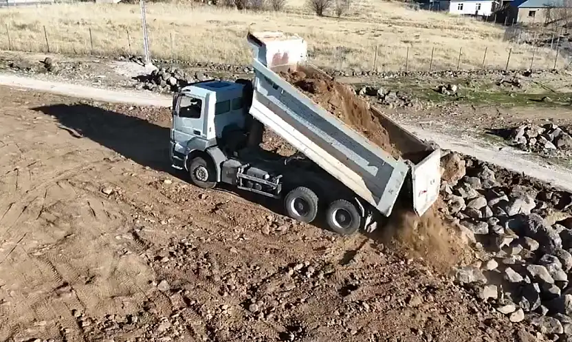 Erciş'te taziye evlerinde çevre ve zemin yenileme çalışmaları tamamlandı