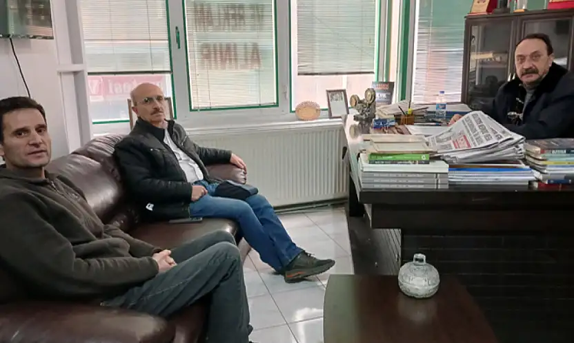 Gazeteci Ziya Türk'ten Vansesi Gazetesi'ne ziyaret