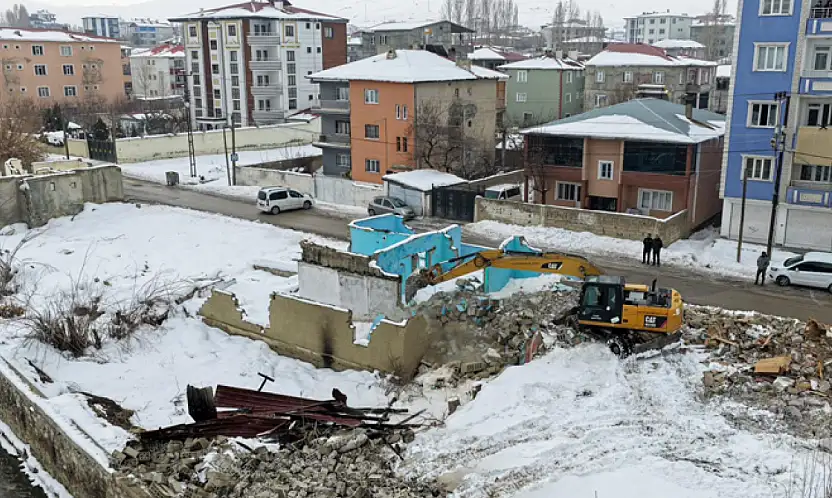 Gölaltı Caddesinin yapımına başlandı