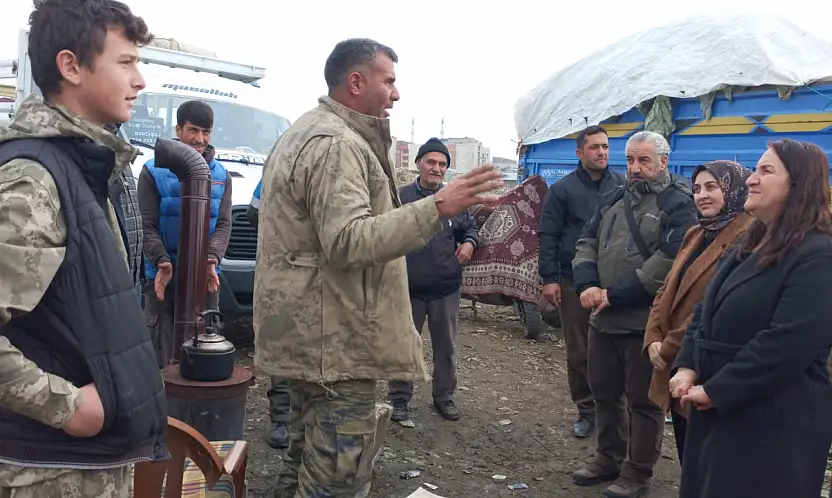 Erciş Belediyesi'nden esnafa ziyaret