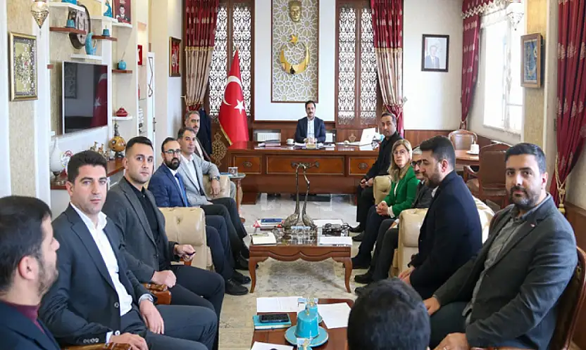 Gürpınar'da eğitim masaya yatırıldı