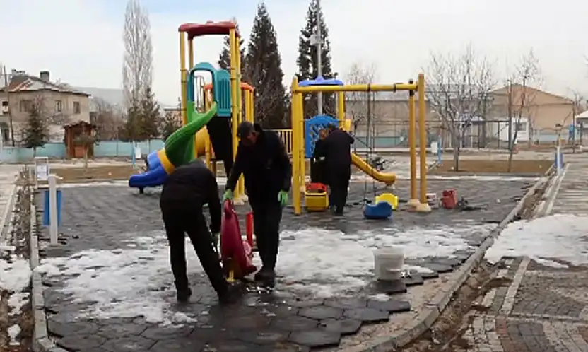 Hamdullah Uçkan Parkı yenilendi